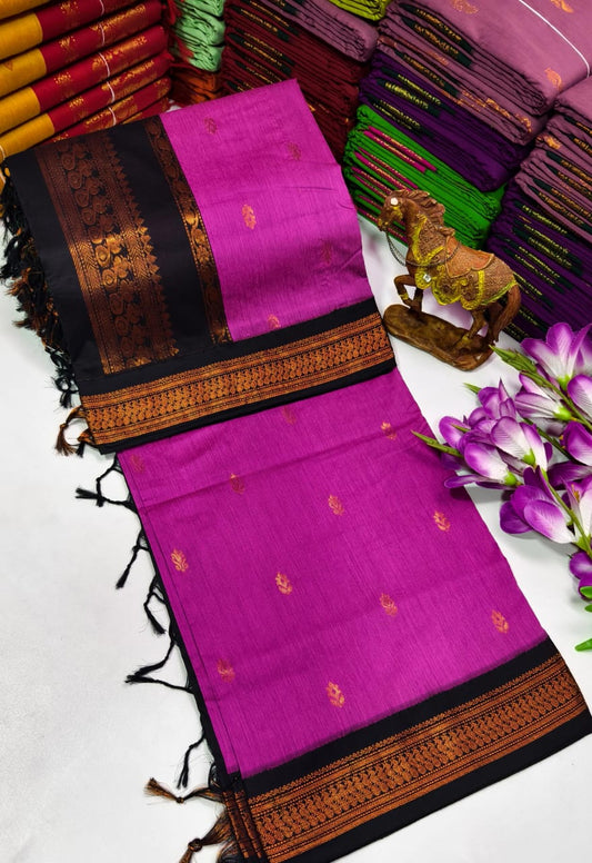 Kalyani Cotton – Magenta Pink with Black border & pallu – Gold Zari – Korvai Border